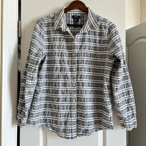 Jones New York Gray Cotton Linen Button Down Shirt